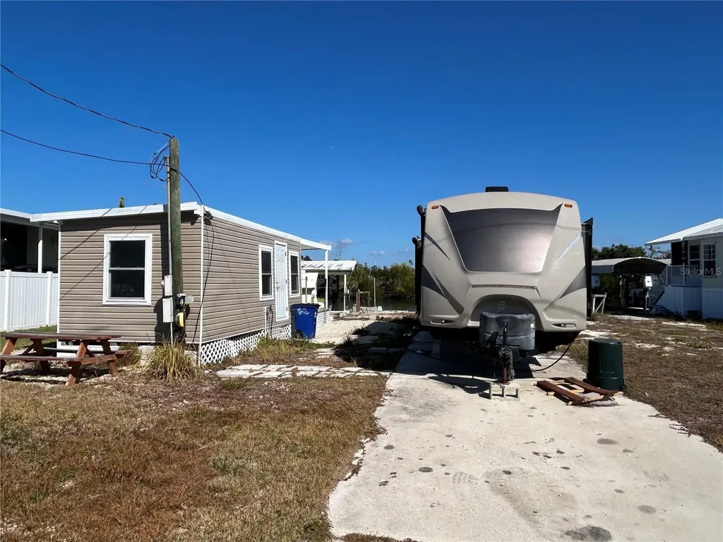 3900 Royal Palm Drive St James City FL 33956