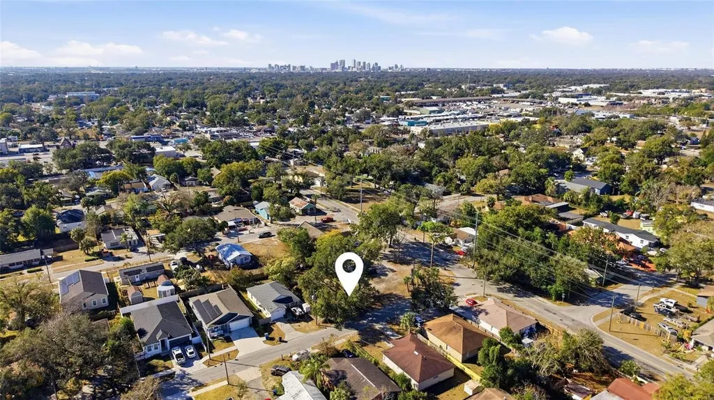 3405 E Powhatan Avenue Tampa FL 33610