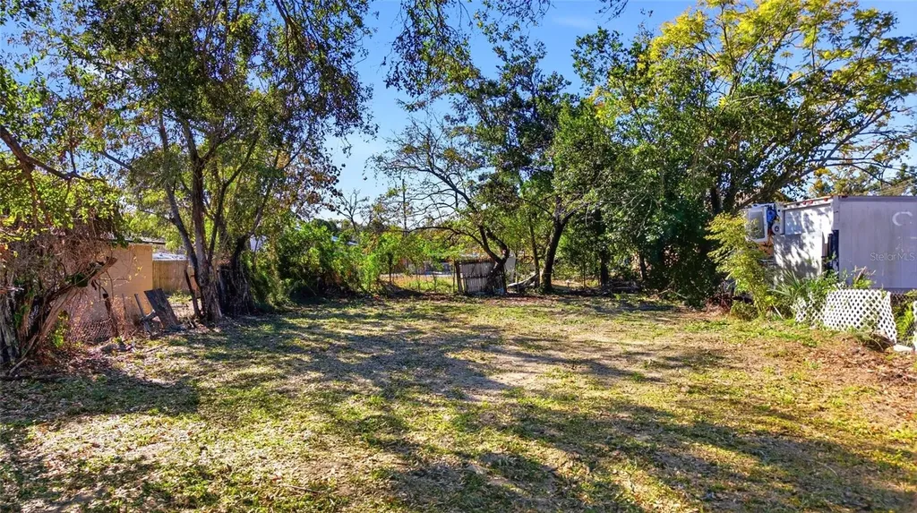 3405 E Powhatan Avenue Tampa FL 33610