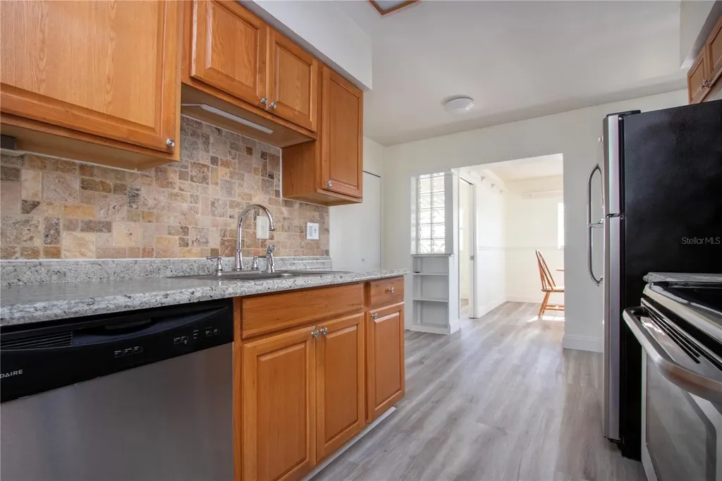 3807 Joyce Drive Bradenton FL 34208