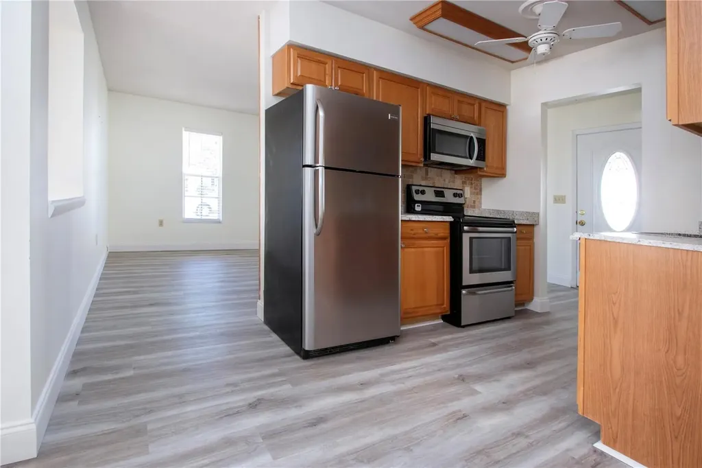 3807 Joyce Drive Bradenton FL 34208