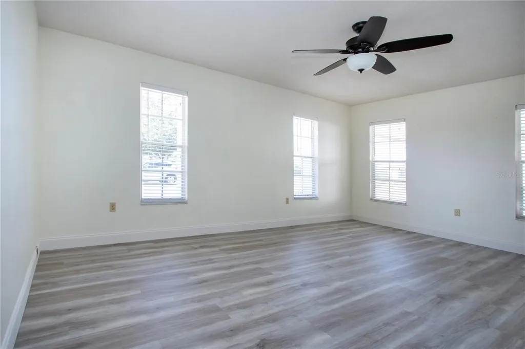 3807 Joyce Drive Bradenton FL 34208