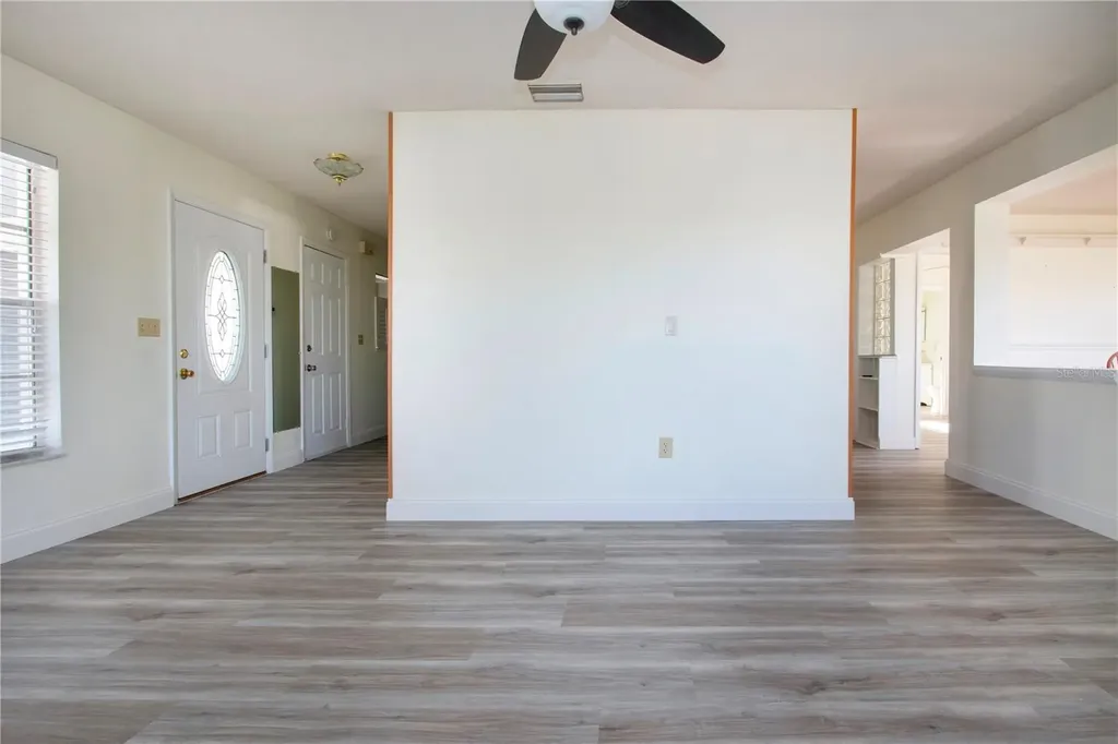 3807 Joyce Drive Bradenton FL 34208