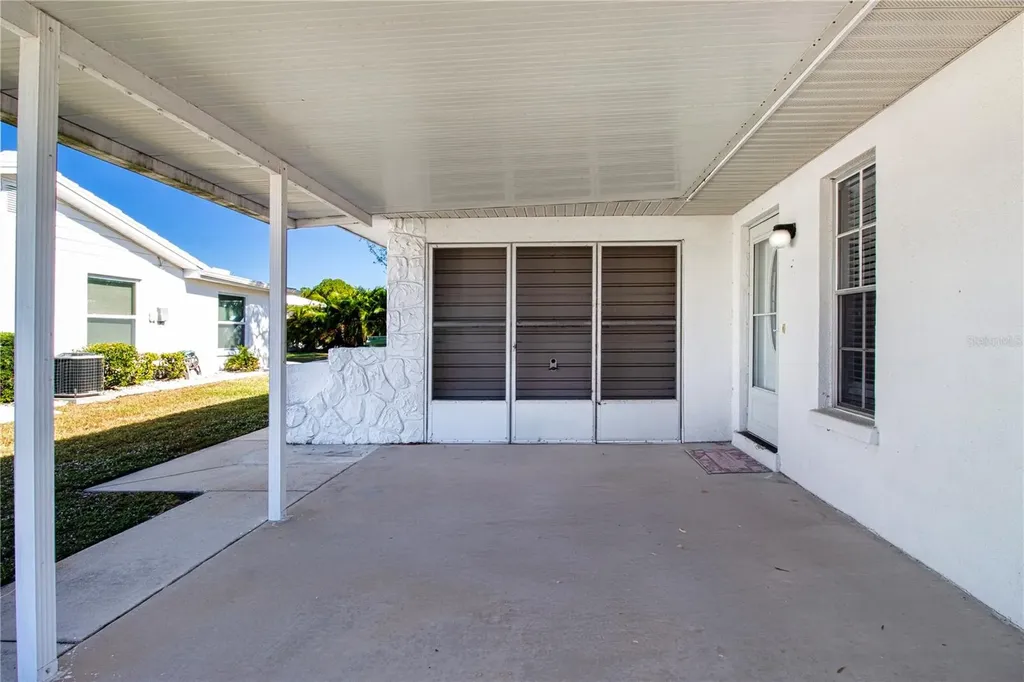 3807 Joyce Drive Bradenton FL 34208