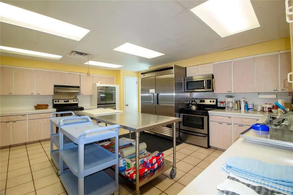 3807 Joyce Drive Bradenton FL 34208