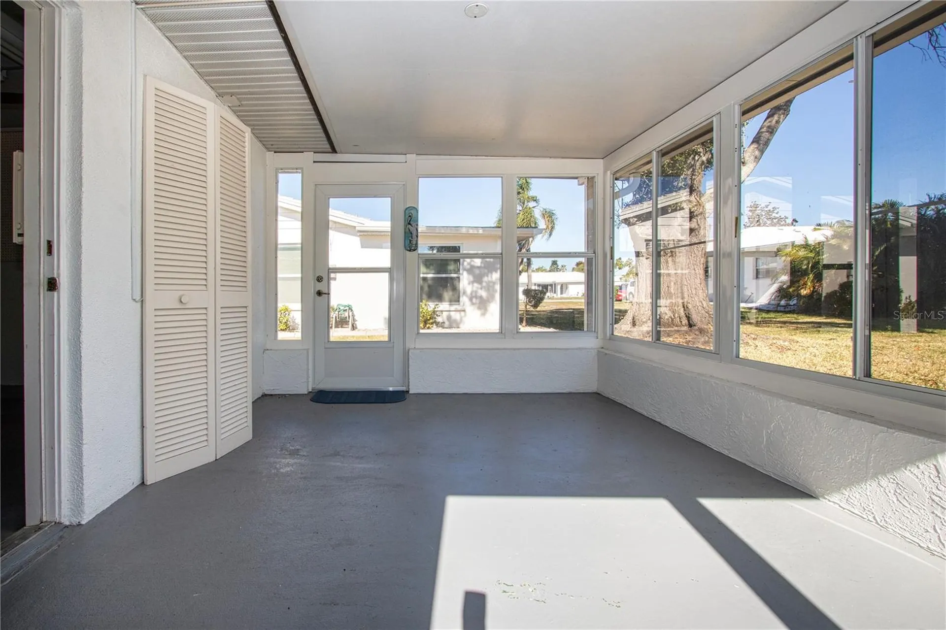 3807 Joyce Drive Bradenton FL 34208