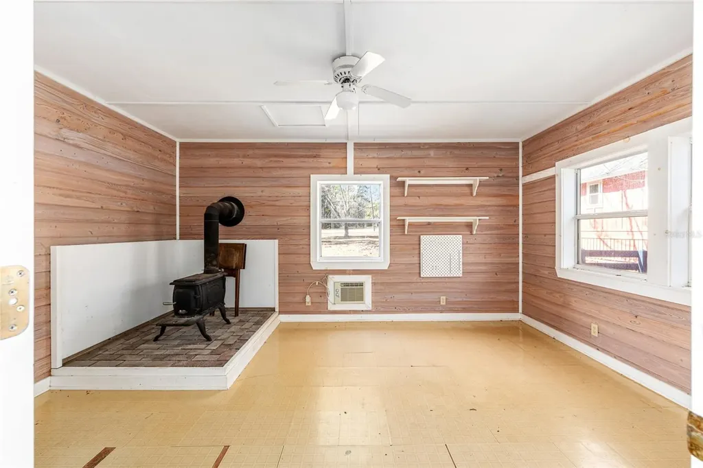 22157 NW 87th Avenue Road Micanopy FL 32667