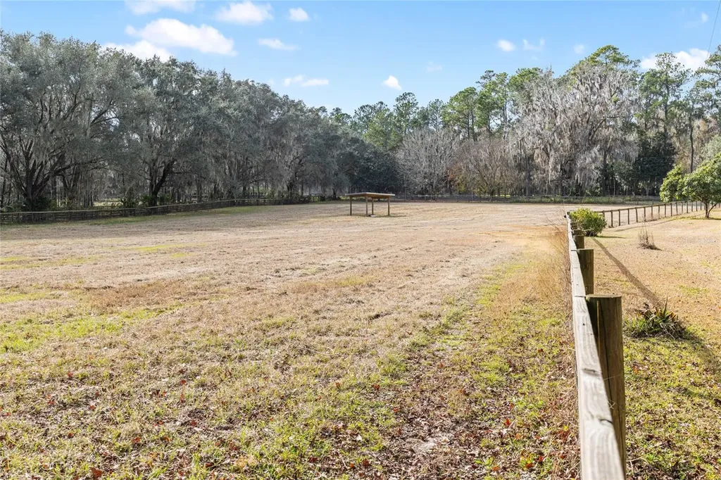 22157 NW 87th Avenue Road Micanopy FL 32667