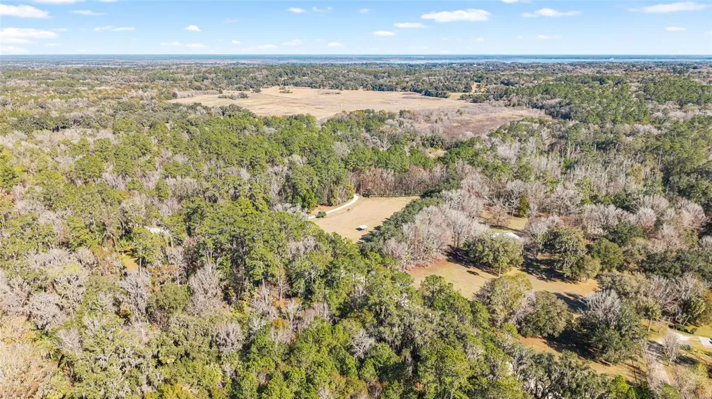 22157 NW 87th Avenue Road Micanopy FL 32667