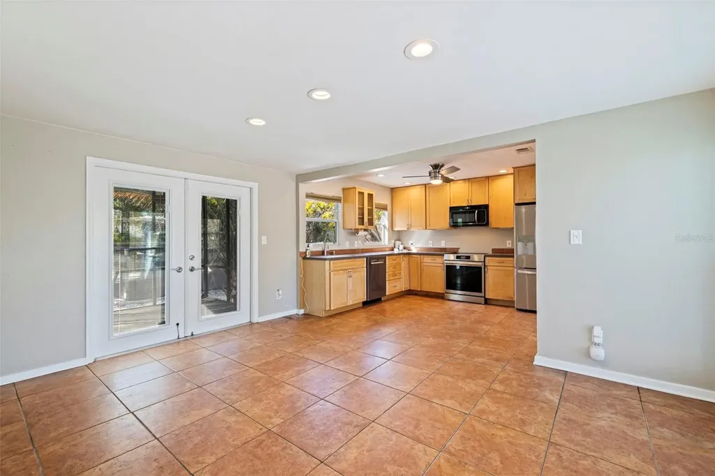 2637 46th Street S Gulfport FL 33711