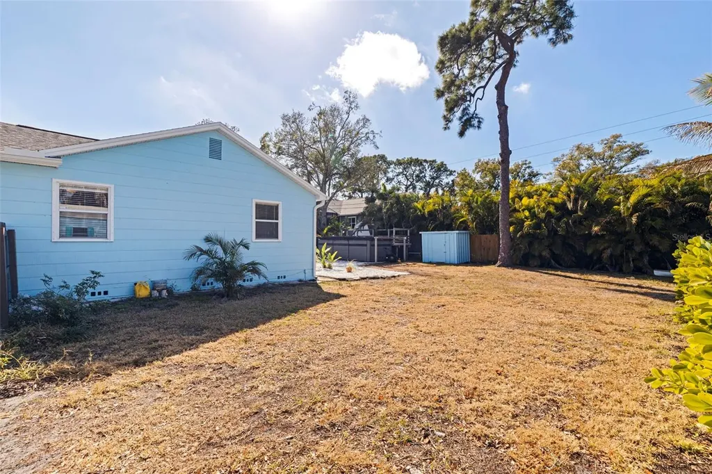 2637 46th Street S Gulfport FL 33711