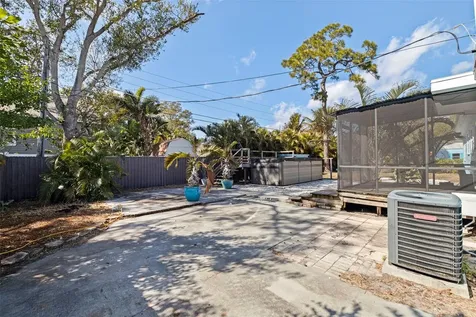 2637 46th Street S Gulfport FL 33711