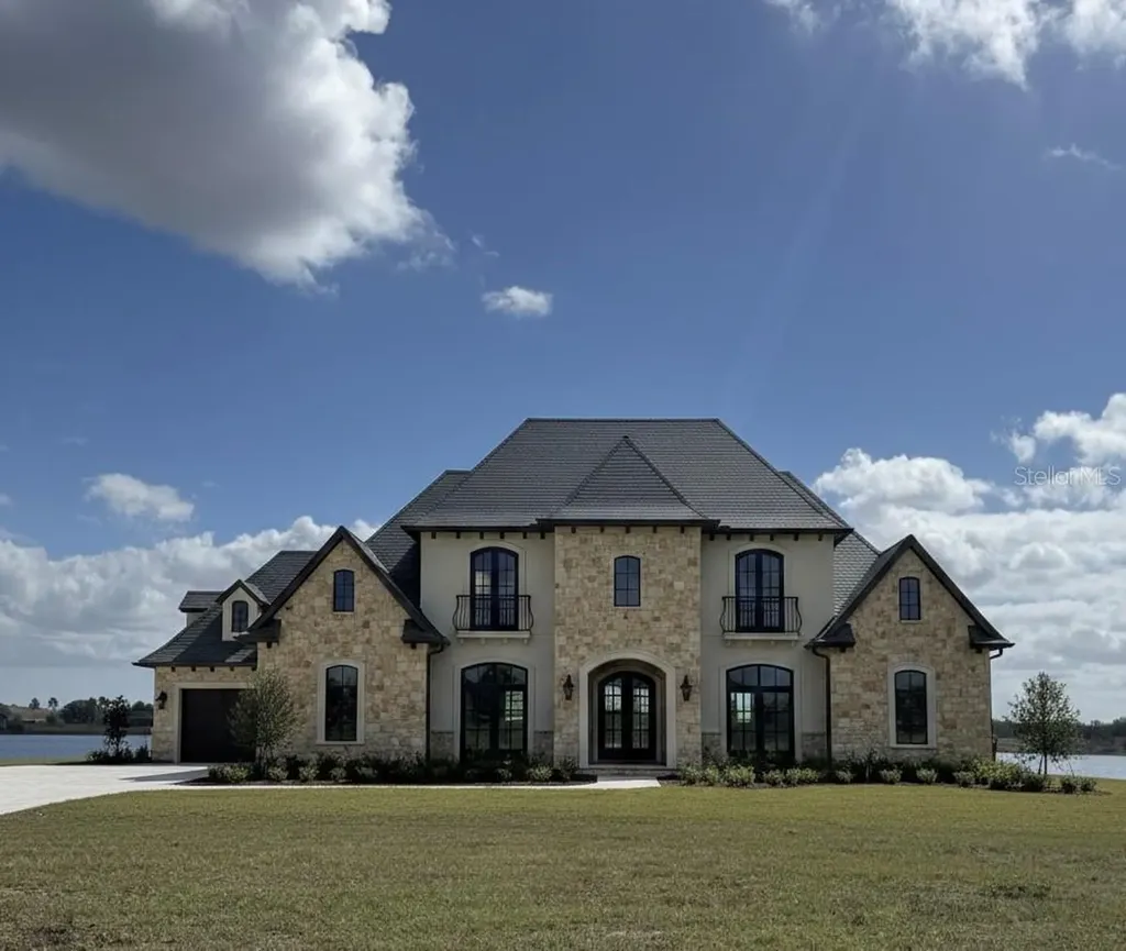 279 Spinnaker Court Auburndale FL 33823