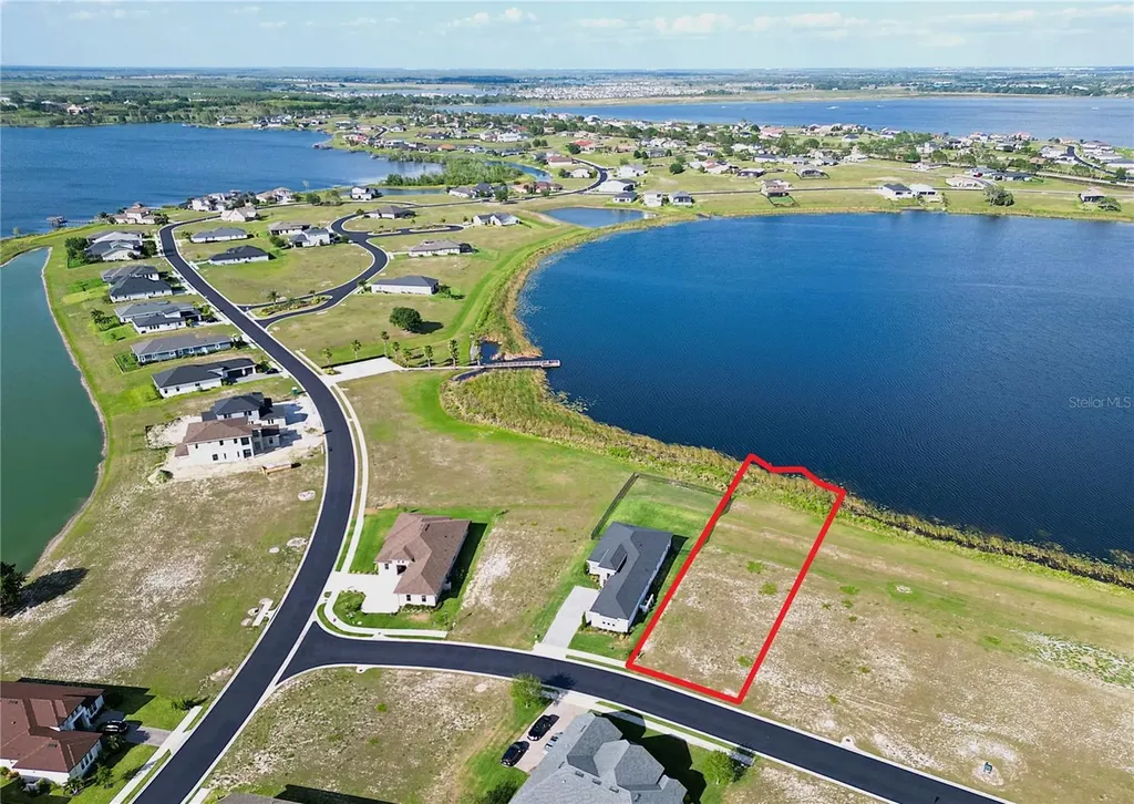 279 Spinnaker Court Auburndale FL 33823