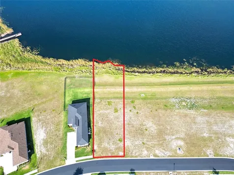 279 Spinnaker Court Auburndale FL 33823