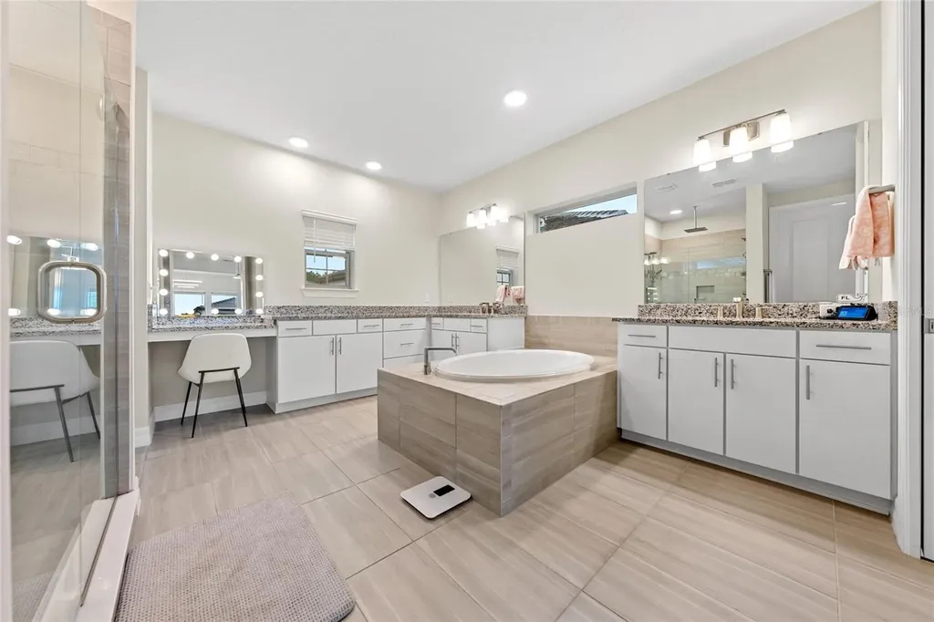 8024 Leaf Grove Circle Orlando FL 32836