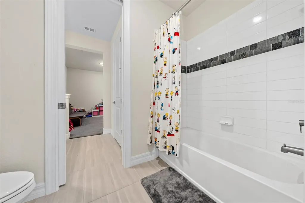 8024 Leaf Grove Circle Orlando FL 32836