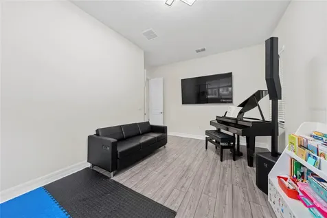 8024 Leaf Grove Circle Orlando FL 32836