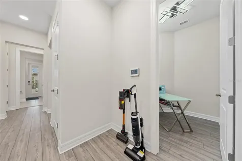 8024 Leaf Grove Circle Orlando FL 32836