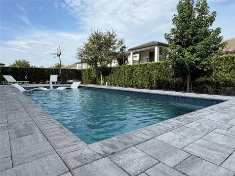8024 Leaf Grove Circle Orlando FL 32836