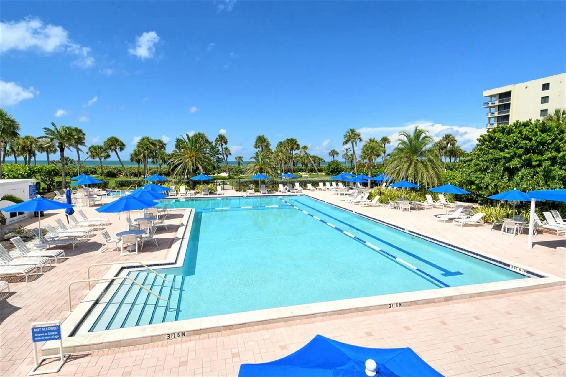 1085 Gulf Of Mexico Drive Longboat Key FL 34228