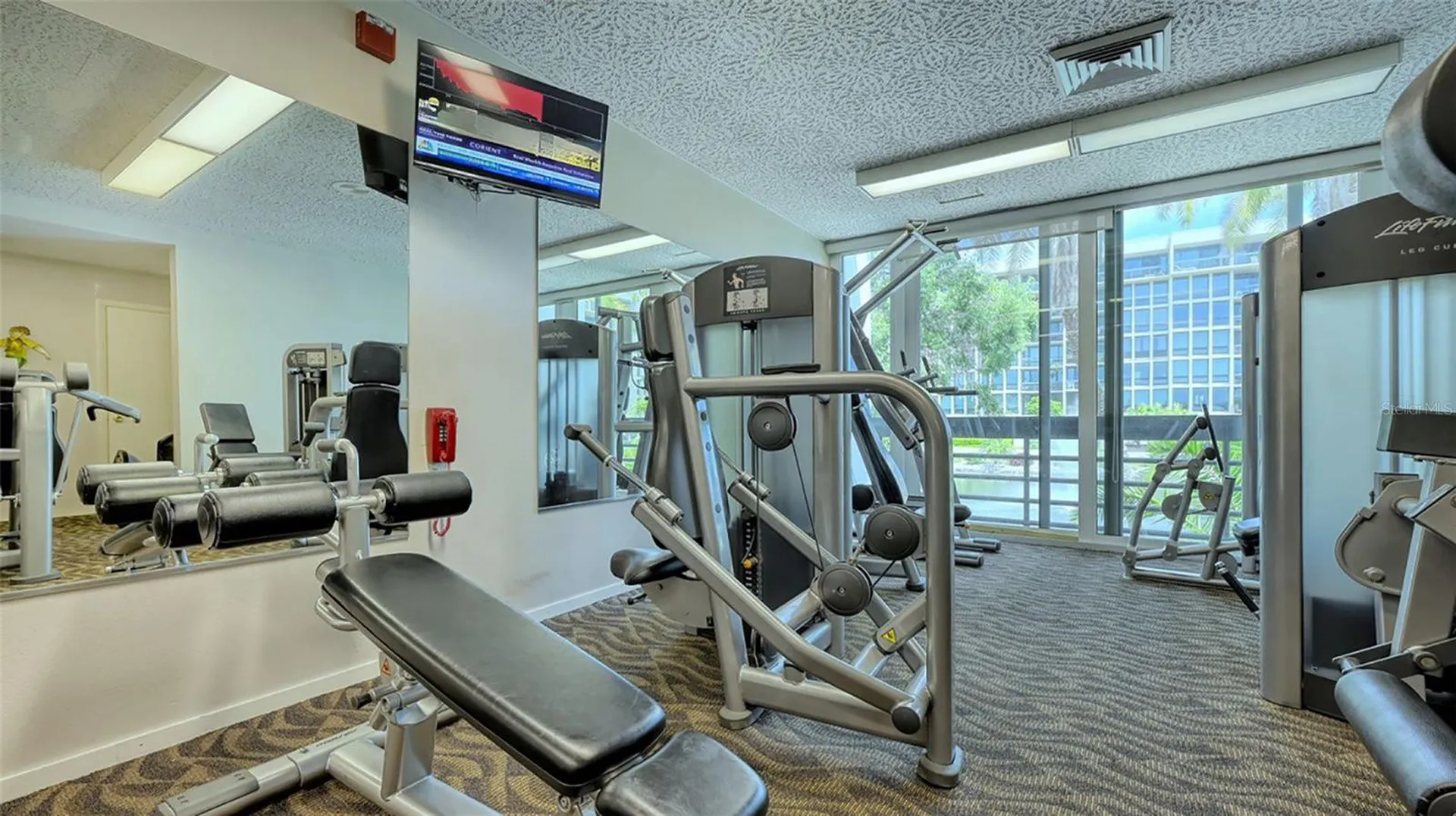 1085 Gulf Of Mexico Drive Longboat Key FL 34228