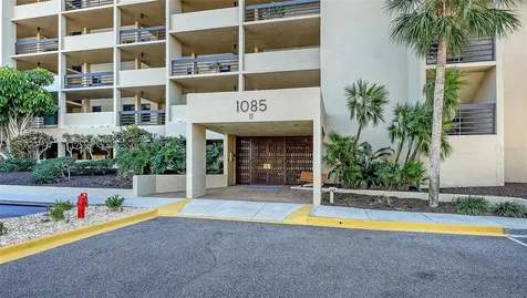 1085 Gulf Of Mexico Drive Longboat Key FL 34228