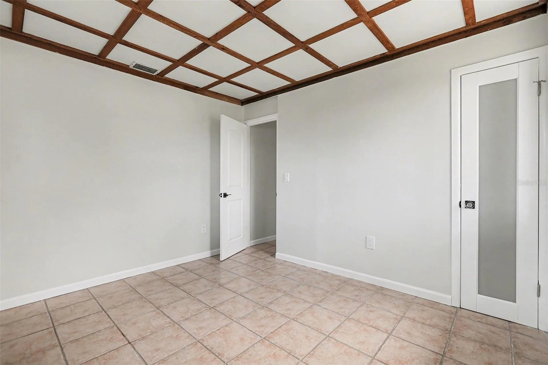 580 Russell Street Longboat Key FL 34228