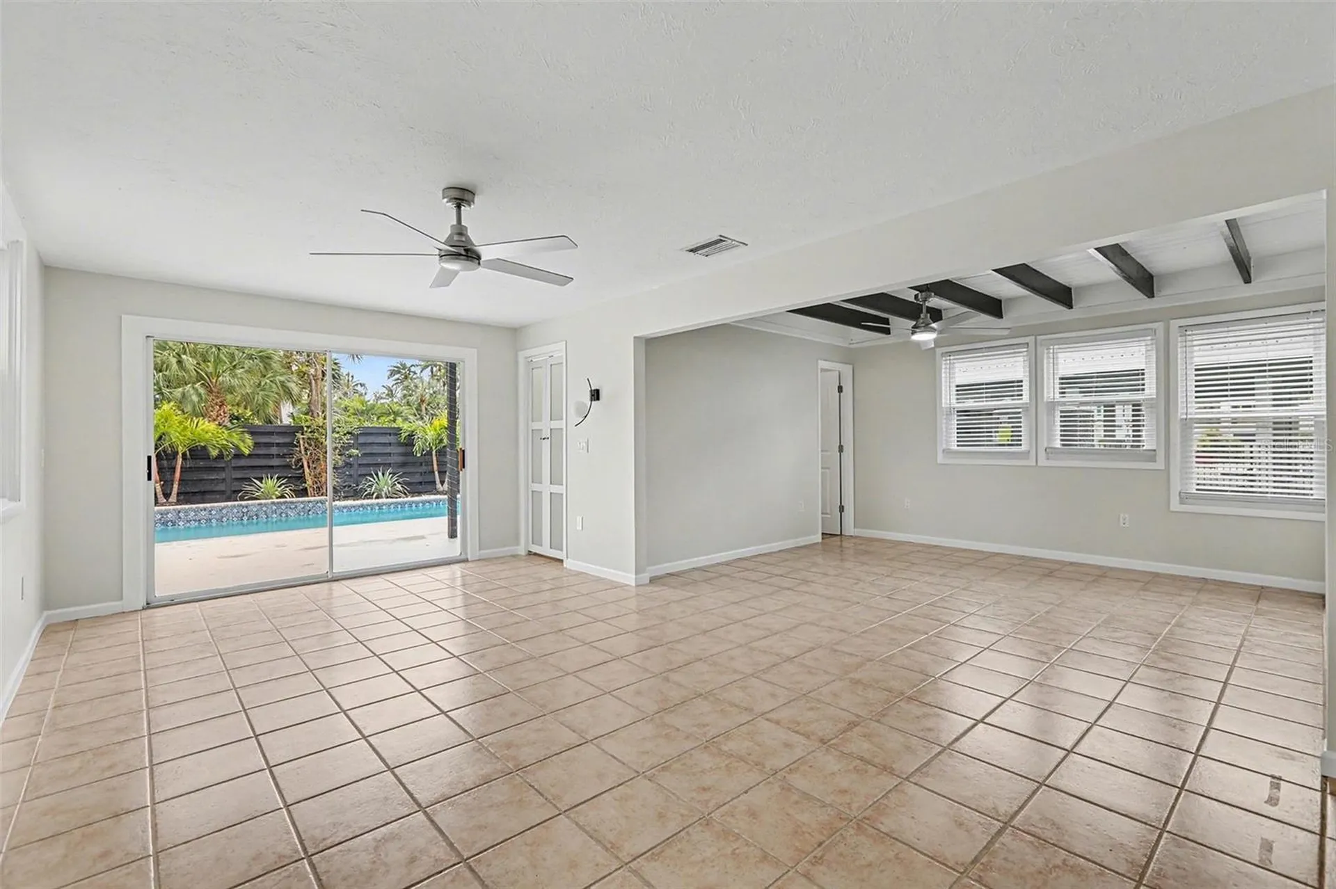 580 Russell Street Longboat Key FL 34228