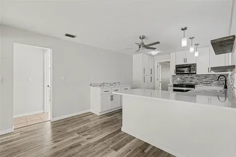 580 Russell Street Longboat Key FL 34228
