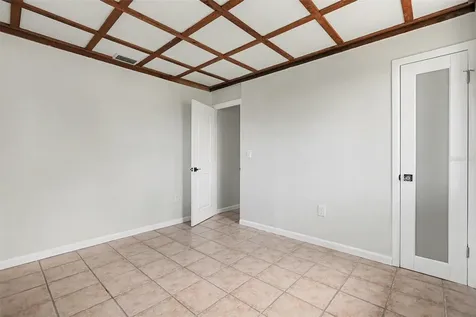 580 Russell Street Longboat Key FL 34228