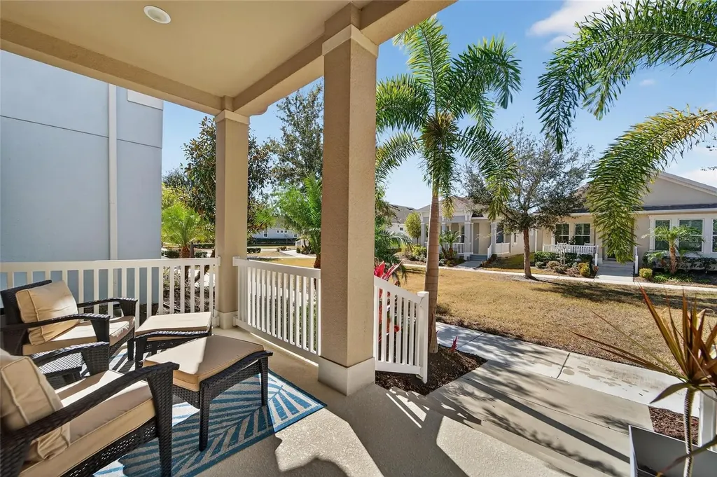 707 Winterside Drive Apollo Beach FL 33572