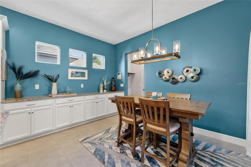 707 Winterside Drive Apollo Beach FL 33572