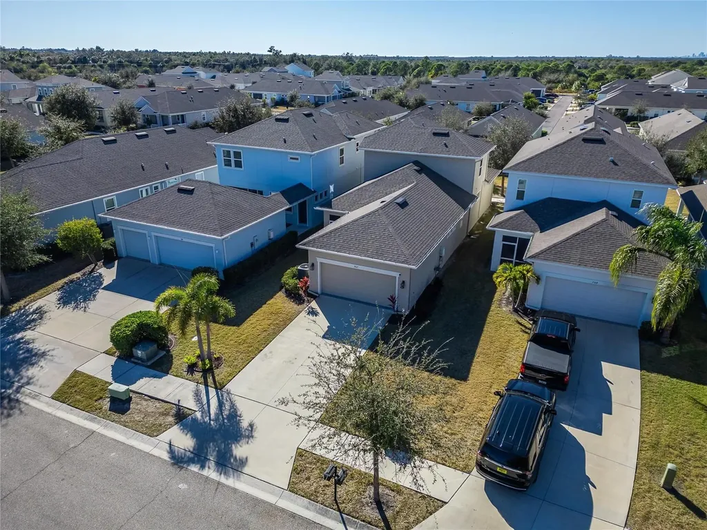 707 Winterside Drive Apollo Beach FL 33572