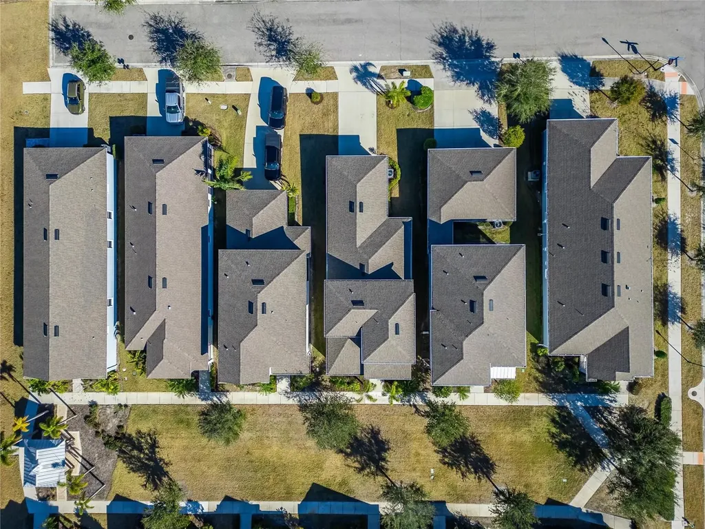 707 Winterside Drive Apollo Beach FL 33572
