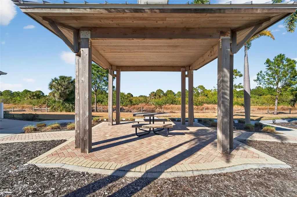 707 Winterside Drive Apollo Beach FL 33572