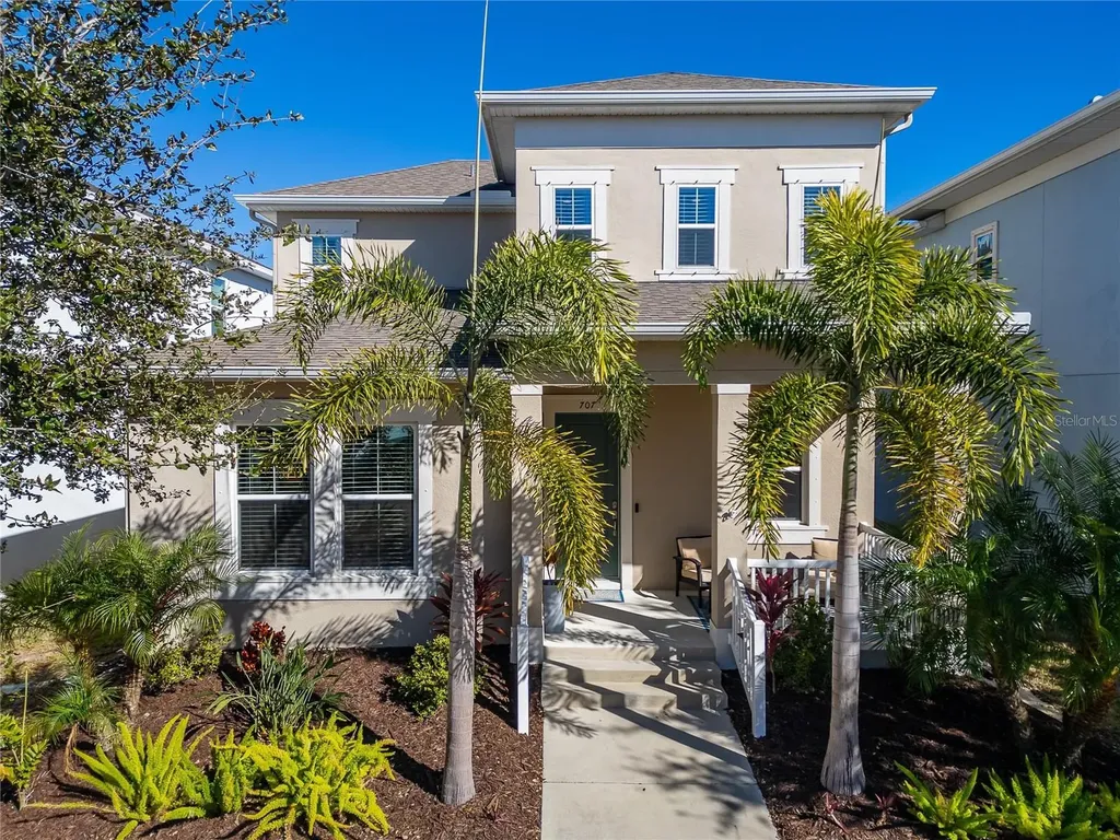 707 Winterside Drive Apollo Beach FL 33572