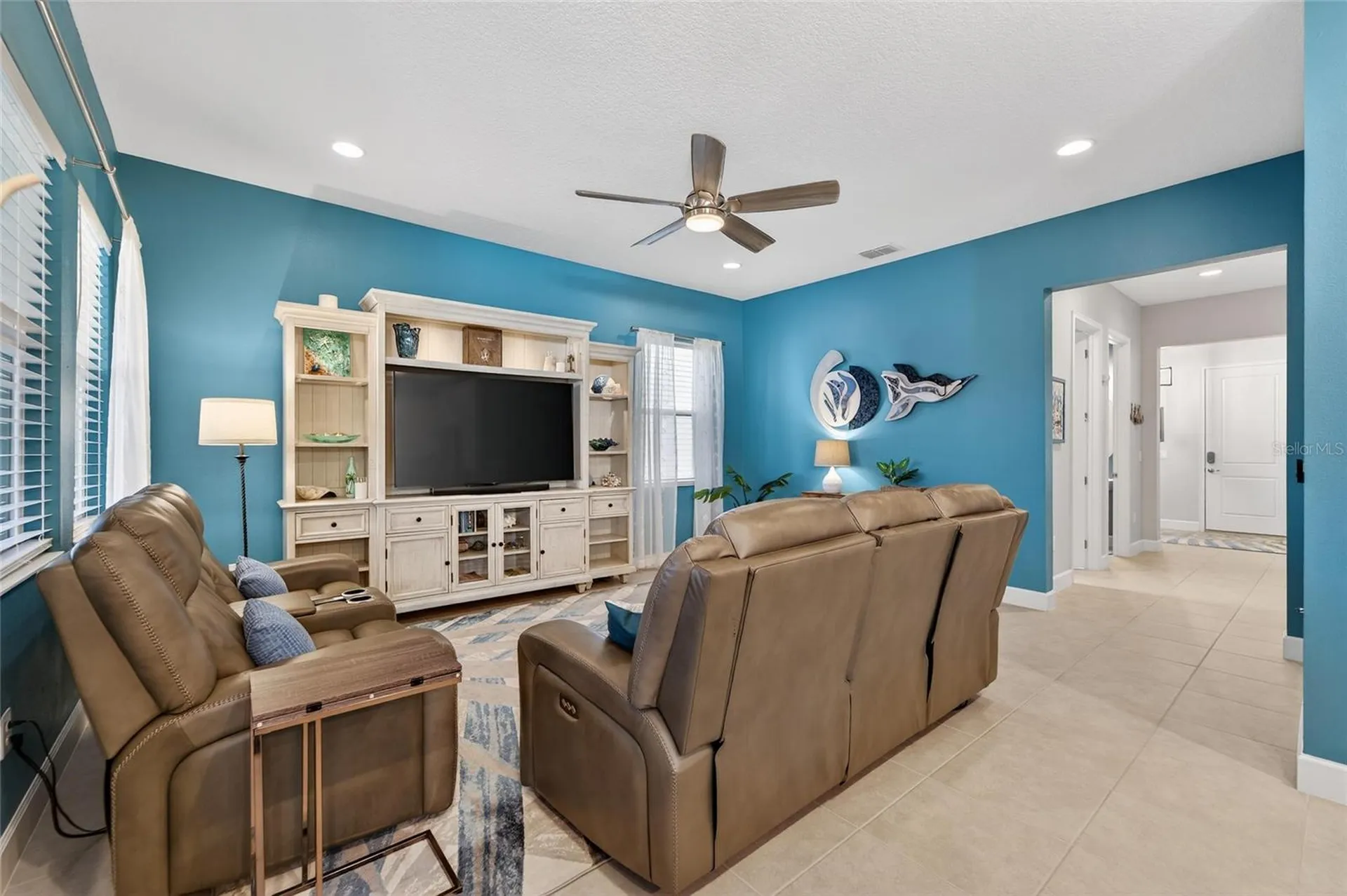 707 Winterside Drive Apollo Beach FL 33572