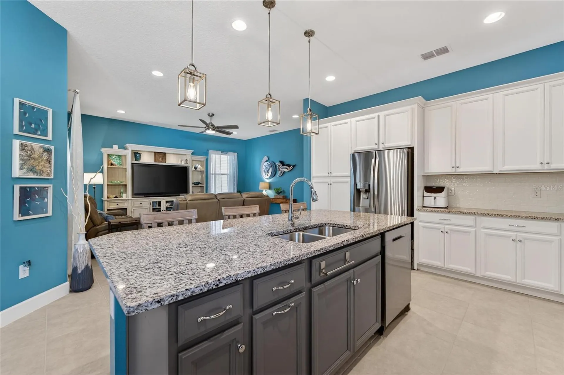 707 Winterside Drive Apollo Beach FL 33572