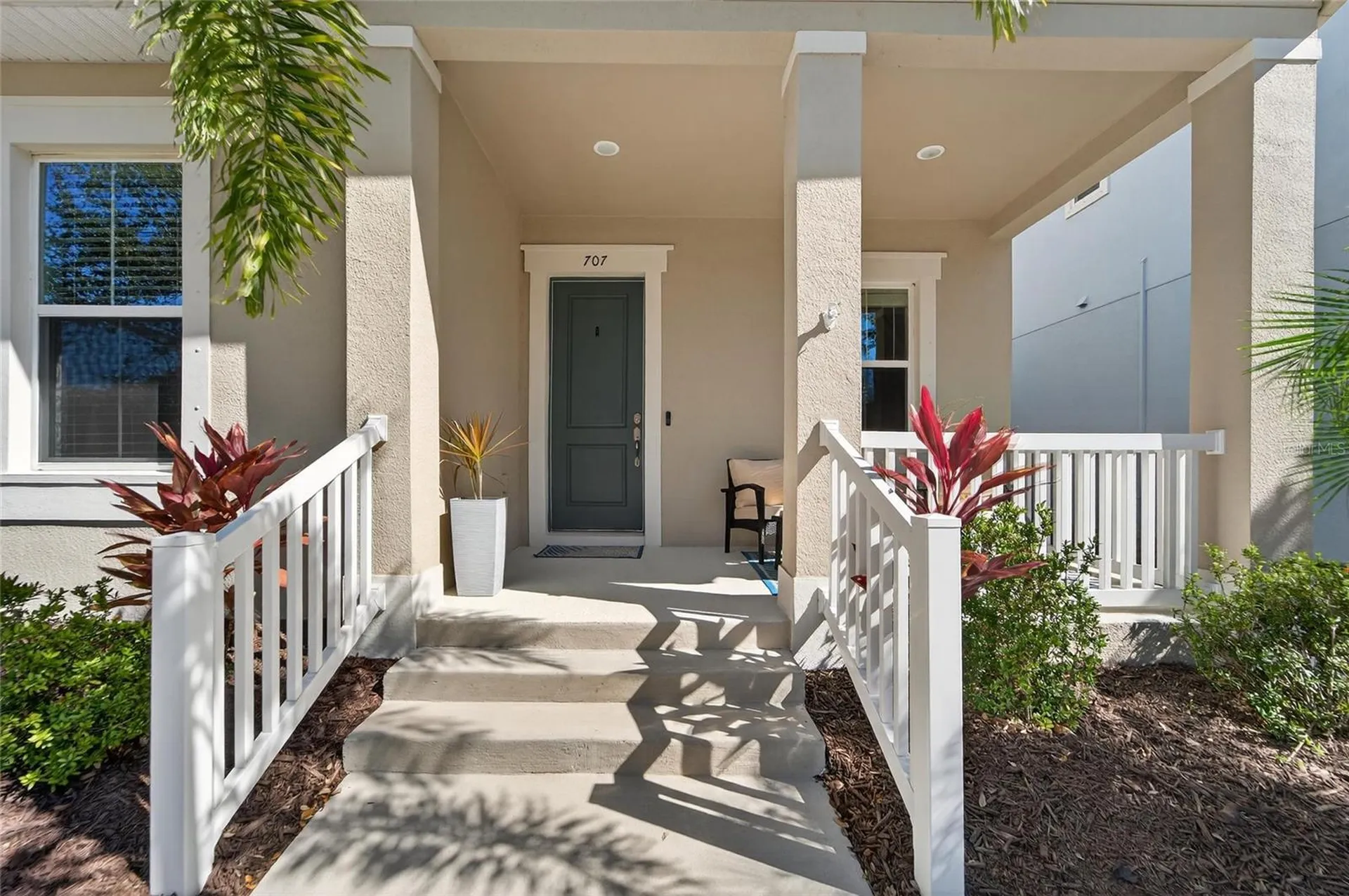 707 Winterside Drive Apollo Beach FL 33572