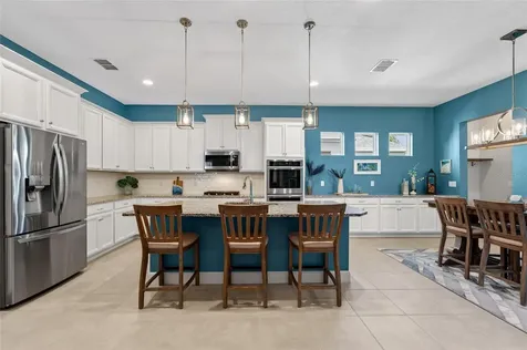 707 Winterside Drive Apollo Beach FL 33572
