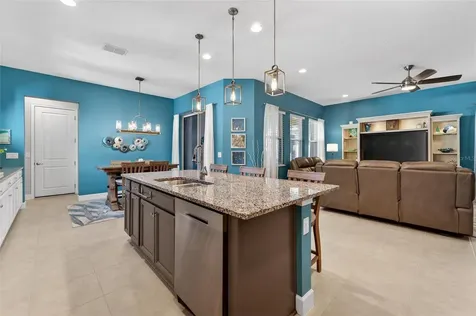 707 Winterside Drive Apollo Beach FL 33572