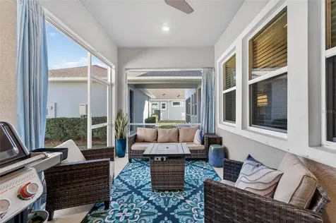 707 Winterside Drive Apollo Beach FL 33572