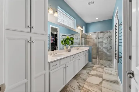 707 Winterside Drive Apollo Beach FL 33572
