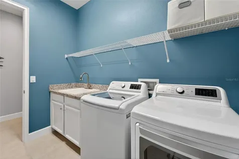 707 Winterside Drive Apollo Beach FL 33572