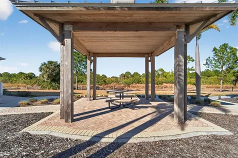 707 Winterside Drive Apollo Beach FL 33572