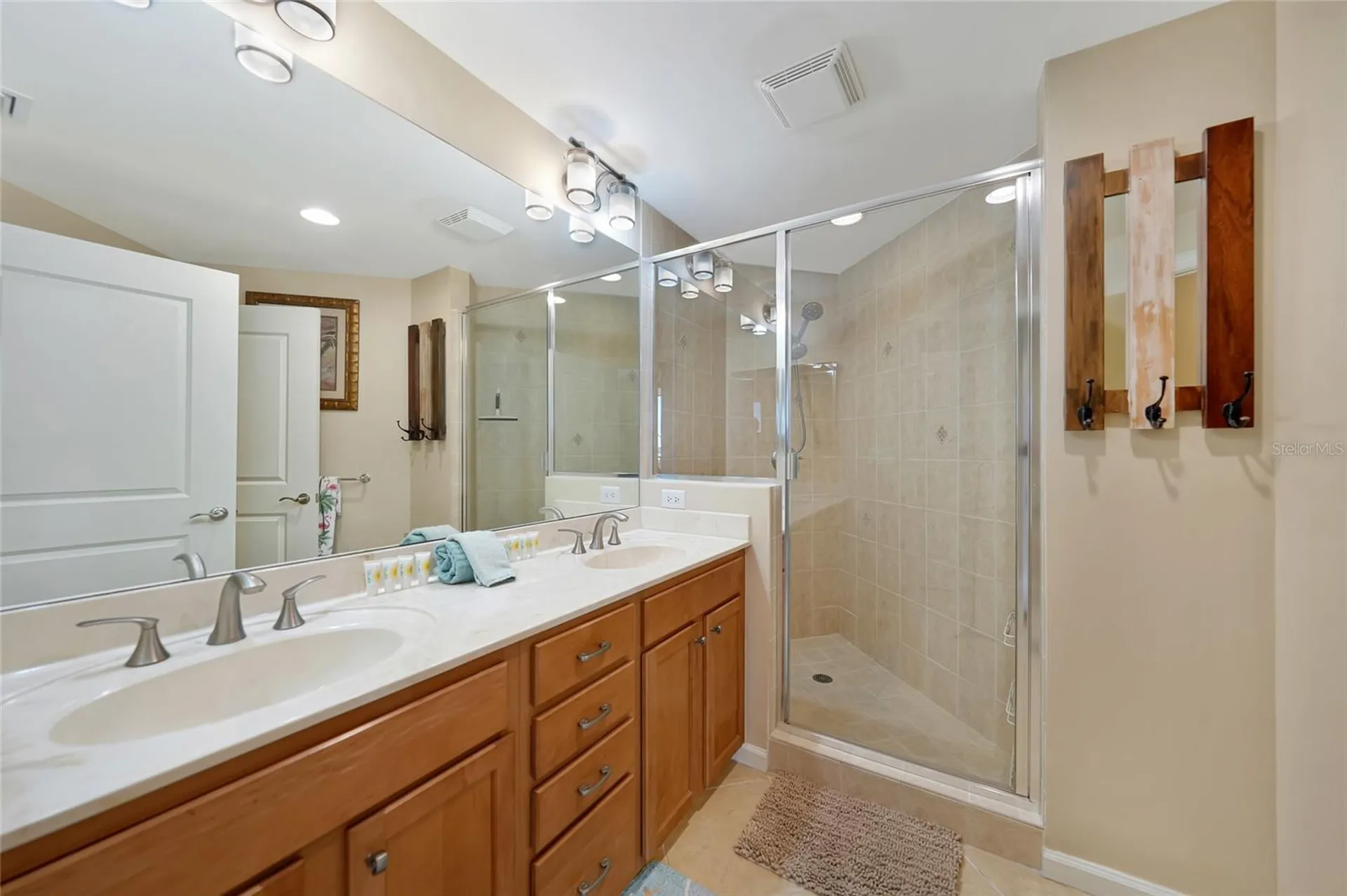 5781 Cape Harbour Drive Cape Coral FL 33914