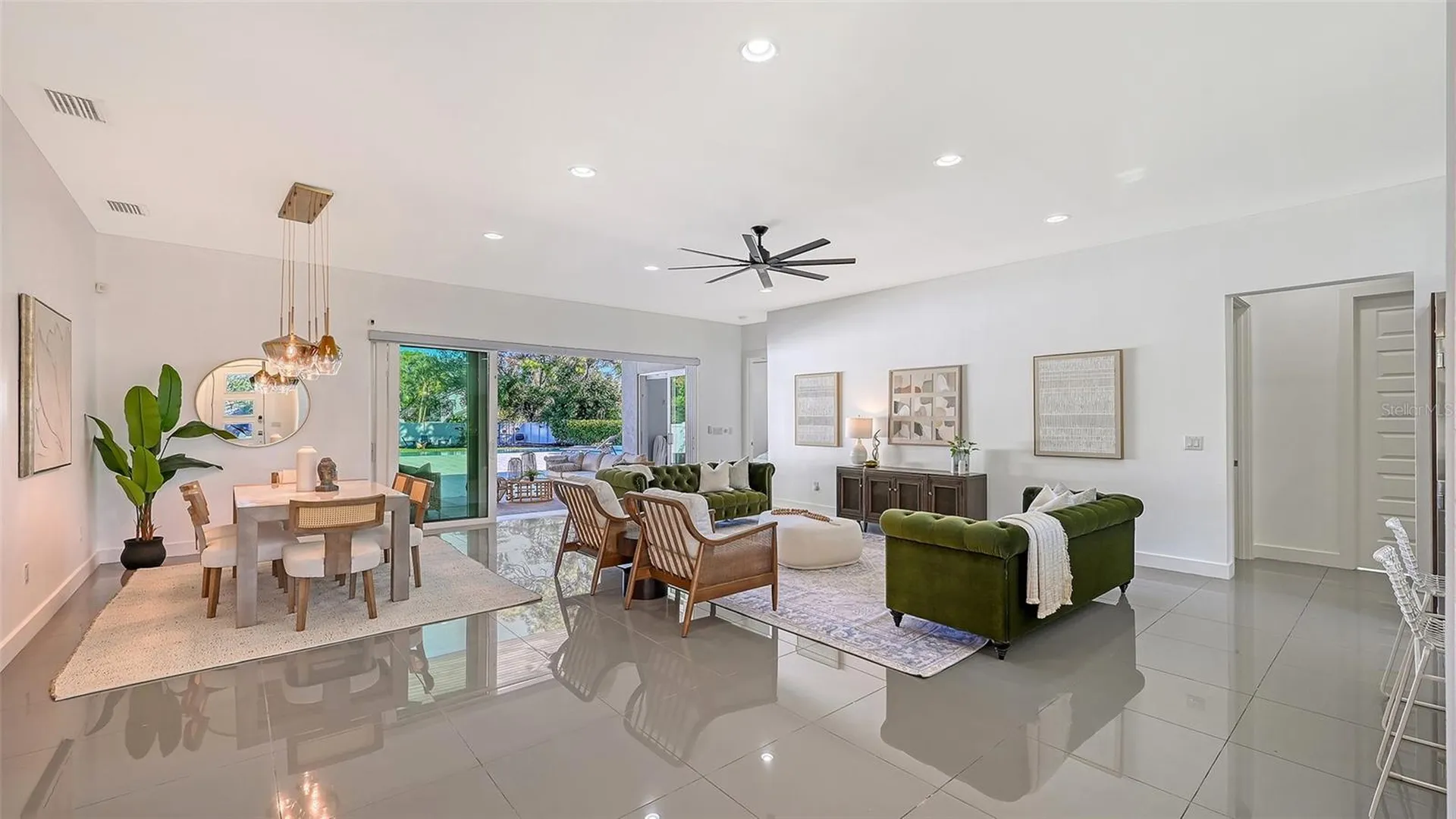 2215 Datura Street Sarasota FL 34239