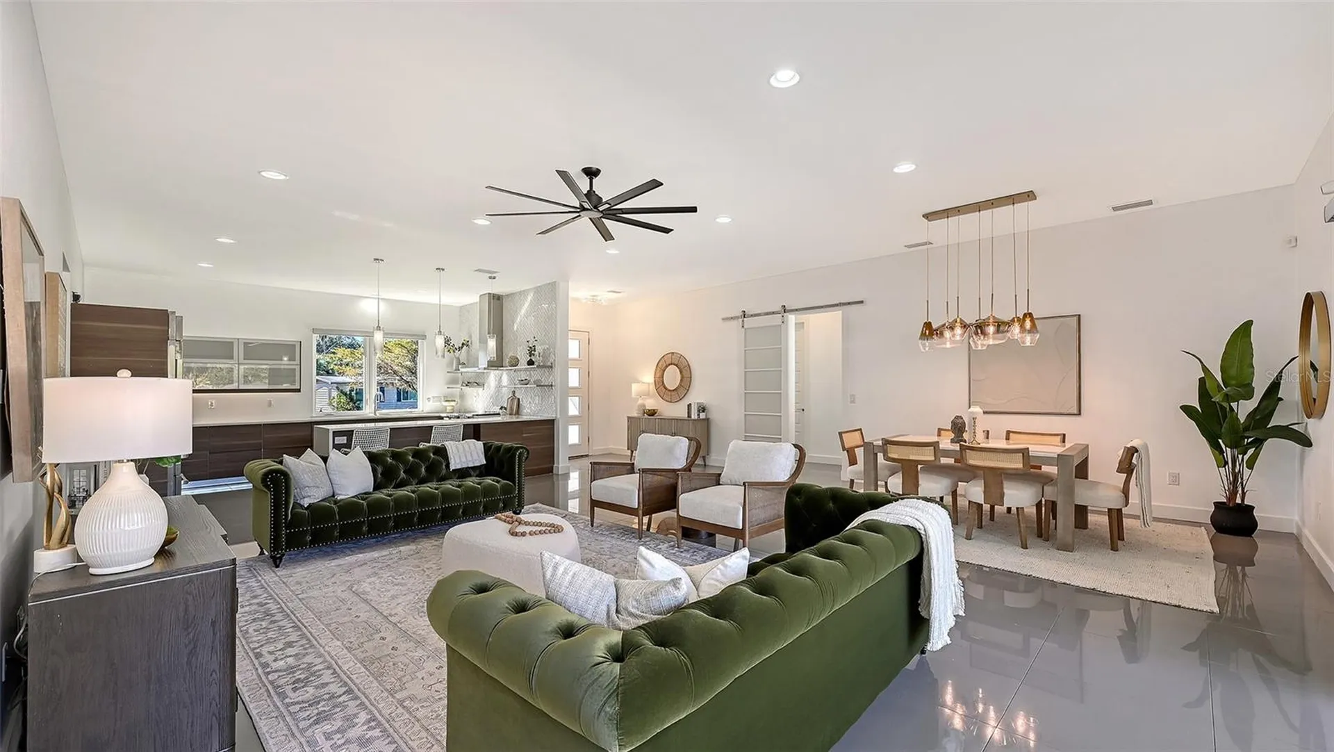 2215 Datura Street Sarasota FL 34239