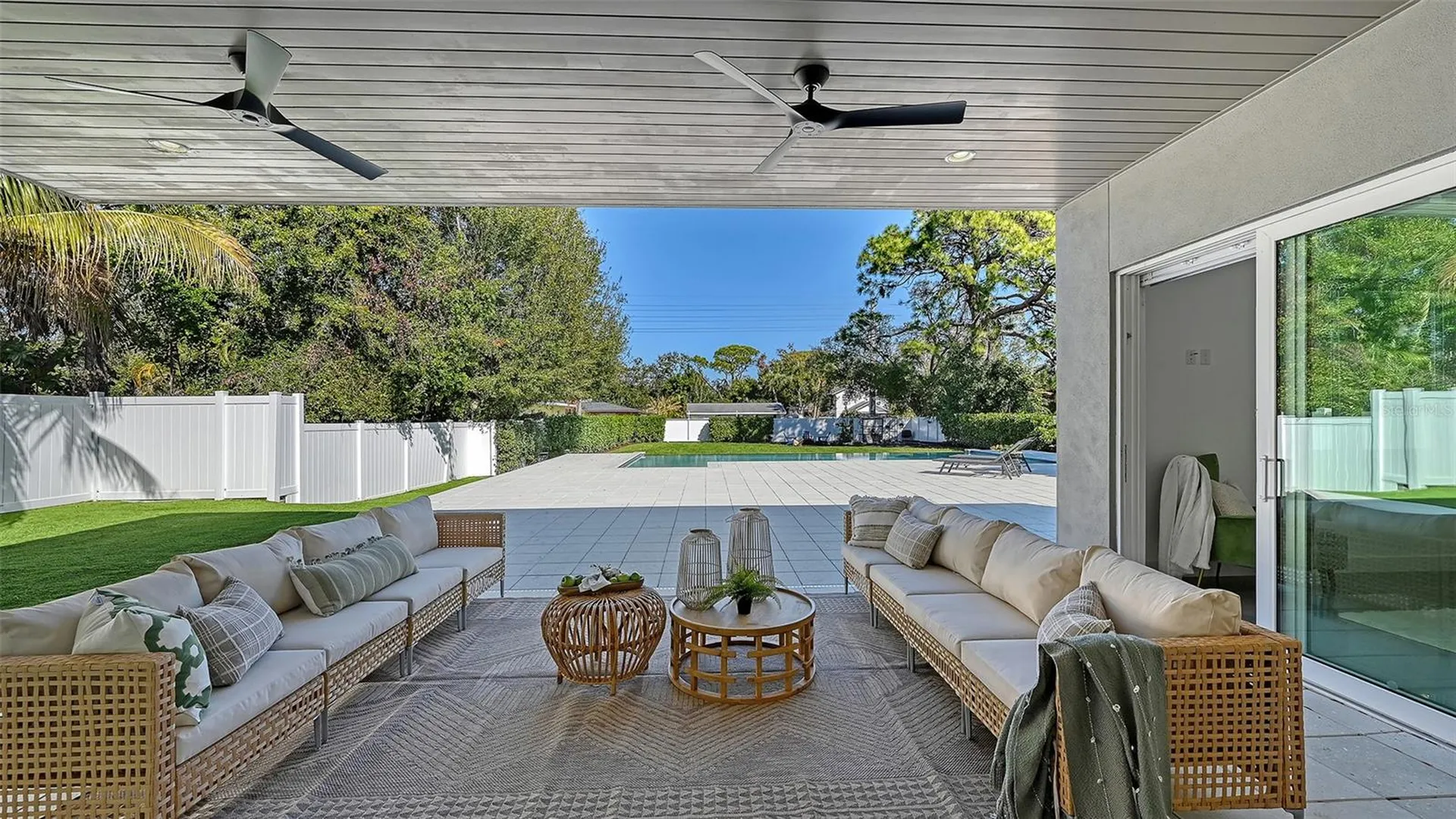 2215 Datura Street Sarasota FL 34239